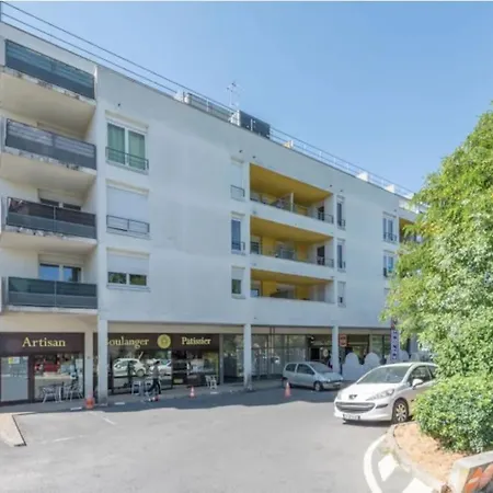 Apartment Les Frenes Near Disneyland Bmyguest Montevrain